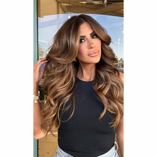 Cinnamon Roll Clip in Extensions