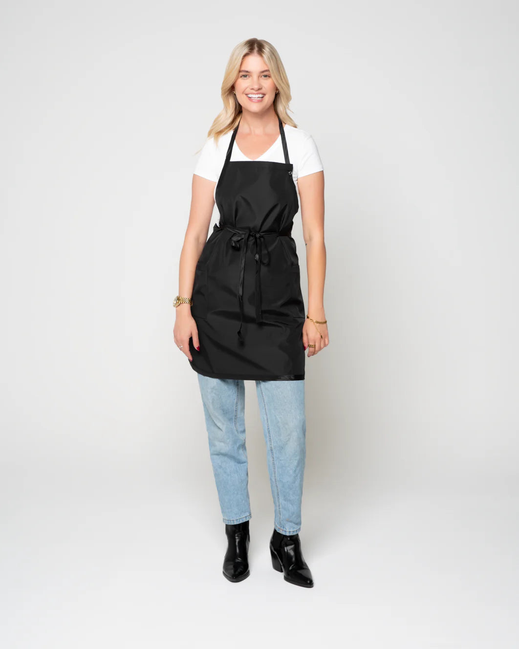 GnM Black Premium Unisex Chemical Stylist Apron