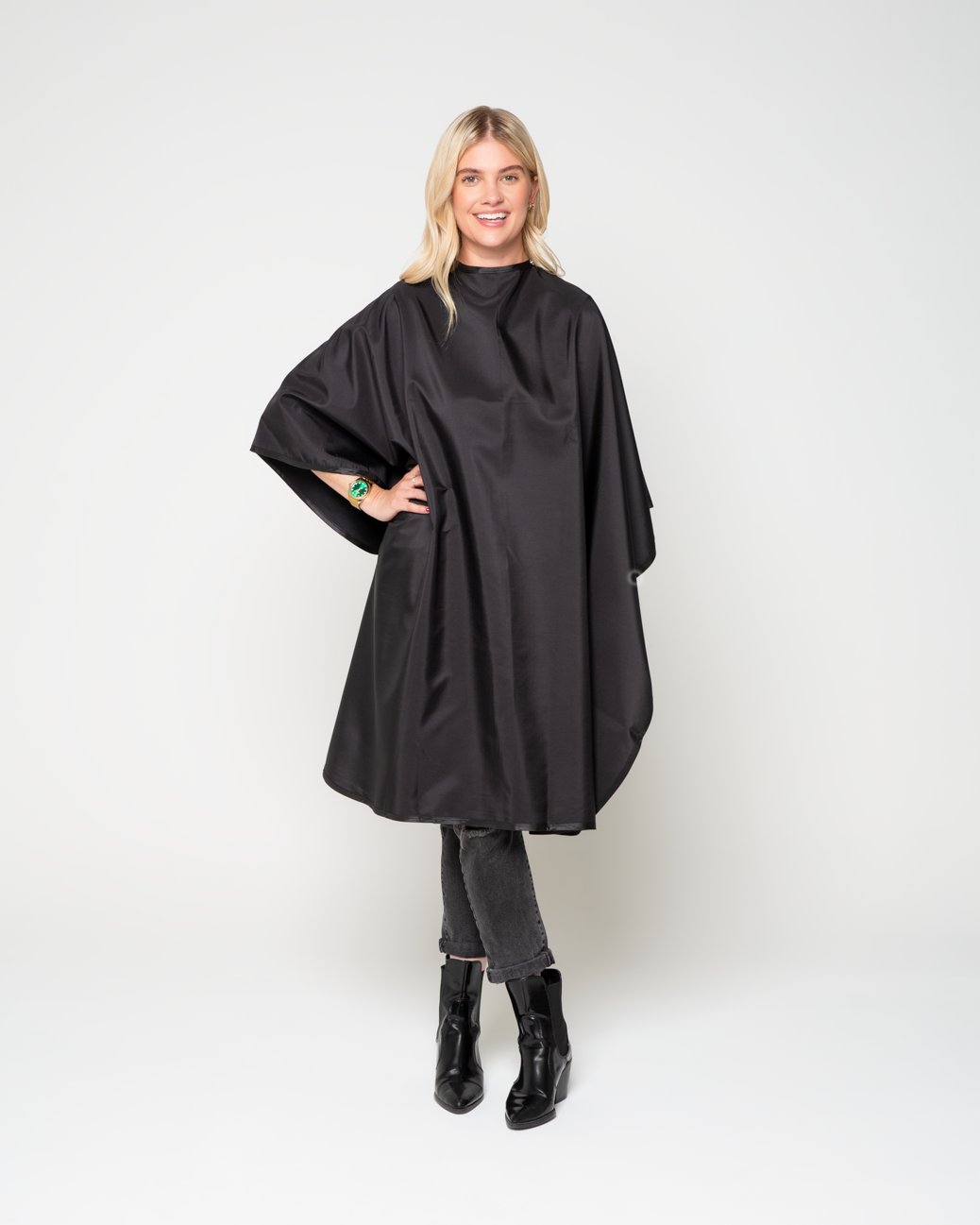 GnM Black Premium Chemical Cutting Cape